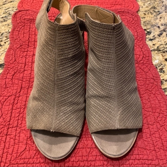 Franco Sarto Helix Slingback Heels - Picture 1 of 5